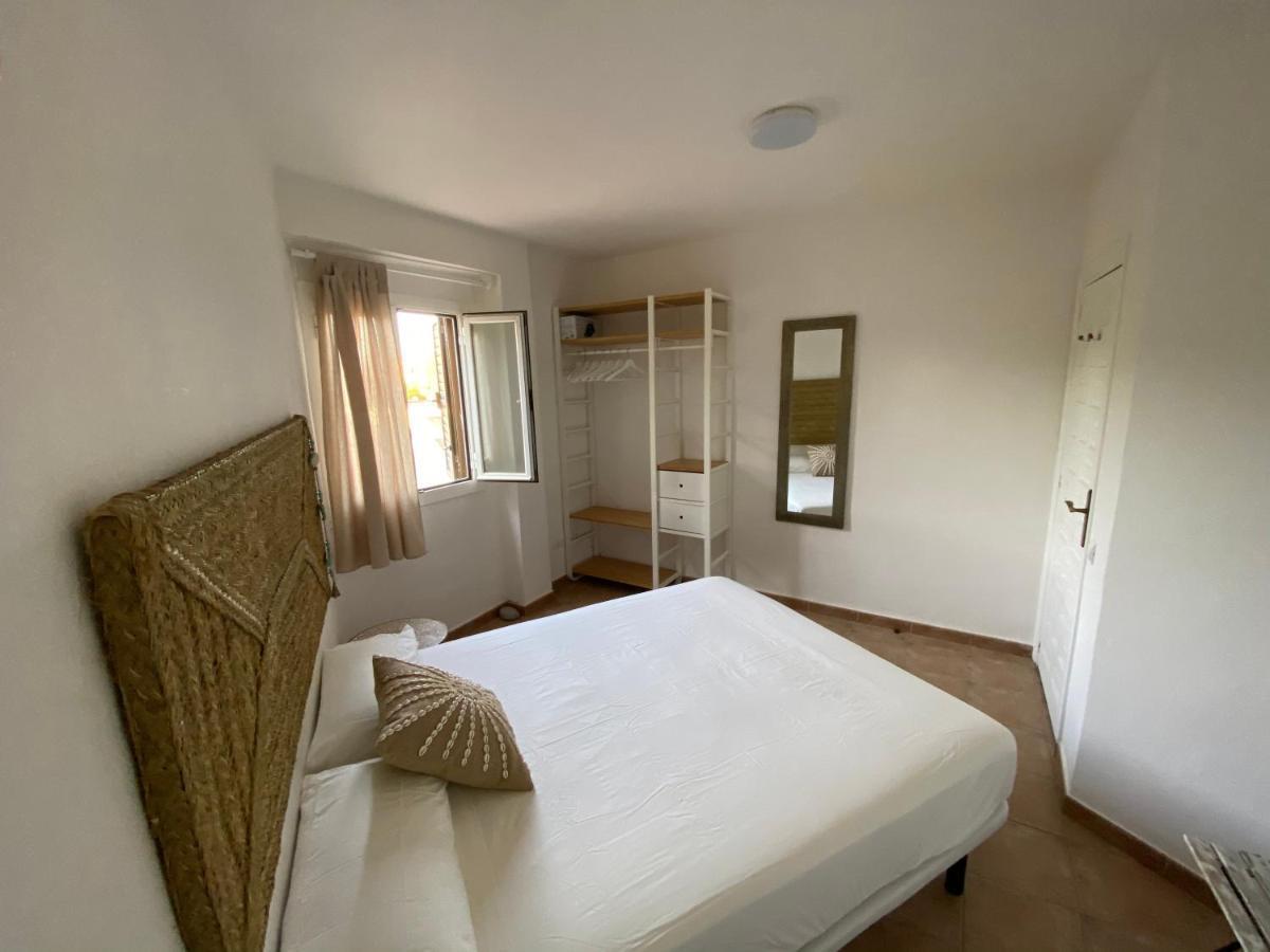 Bella Paula Apartment Es Pujols Exterior photo